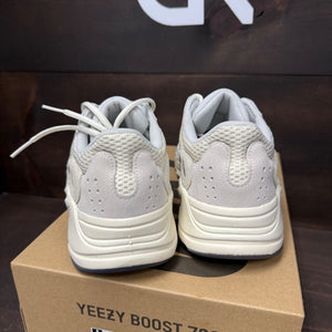 adidas Yeezy Boost 700 Analog - Image 5