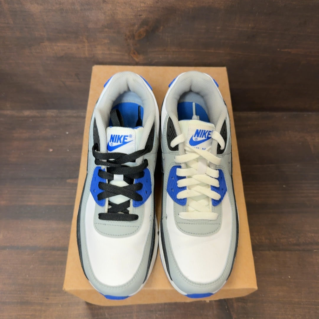 Nike Air Max 90 Hyper Royal (GS) Size 6Y (Pre-Owned) - Image 3