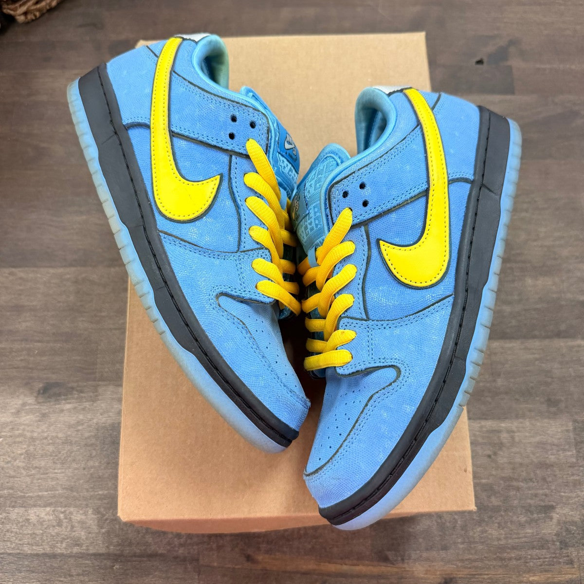 Nike SB Dunk Low The Powerpuff Girls Bubbles Size 7.5 (Pre-Owned) - Image 1