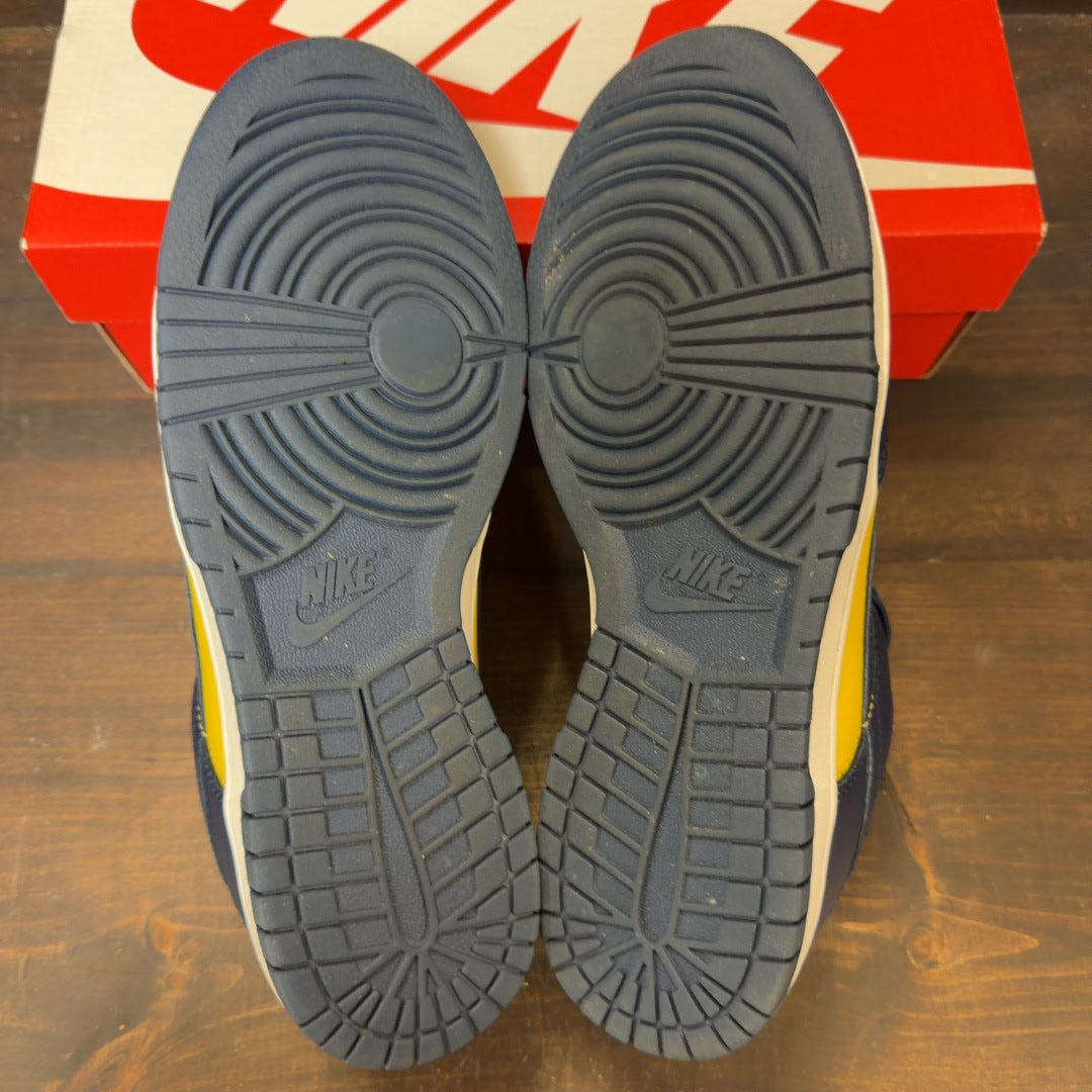 Nike Dunk Low Michigan (2021) - Image 7