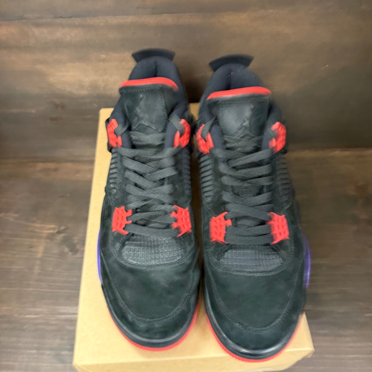 Jordan 4 Retro Raptors (2018) Size 10.5 (Pre-Owned) - Image 3
