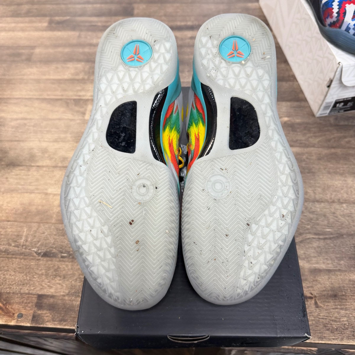 Nike Kobe 8 Protro Venice Beach (2024) Size 11.5 (Pre-Owned) - Image 4