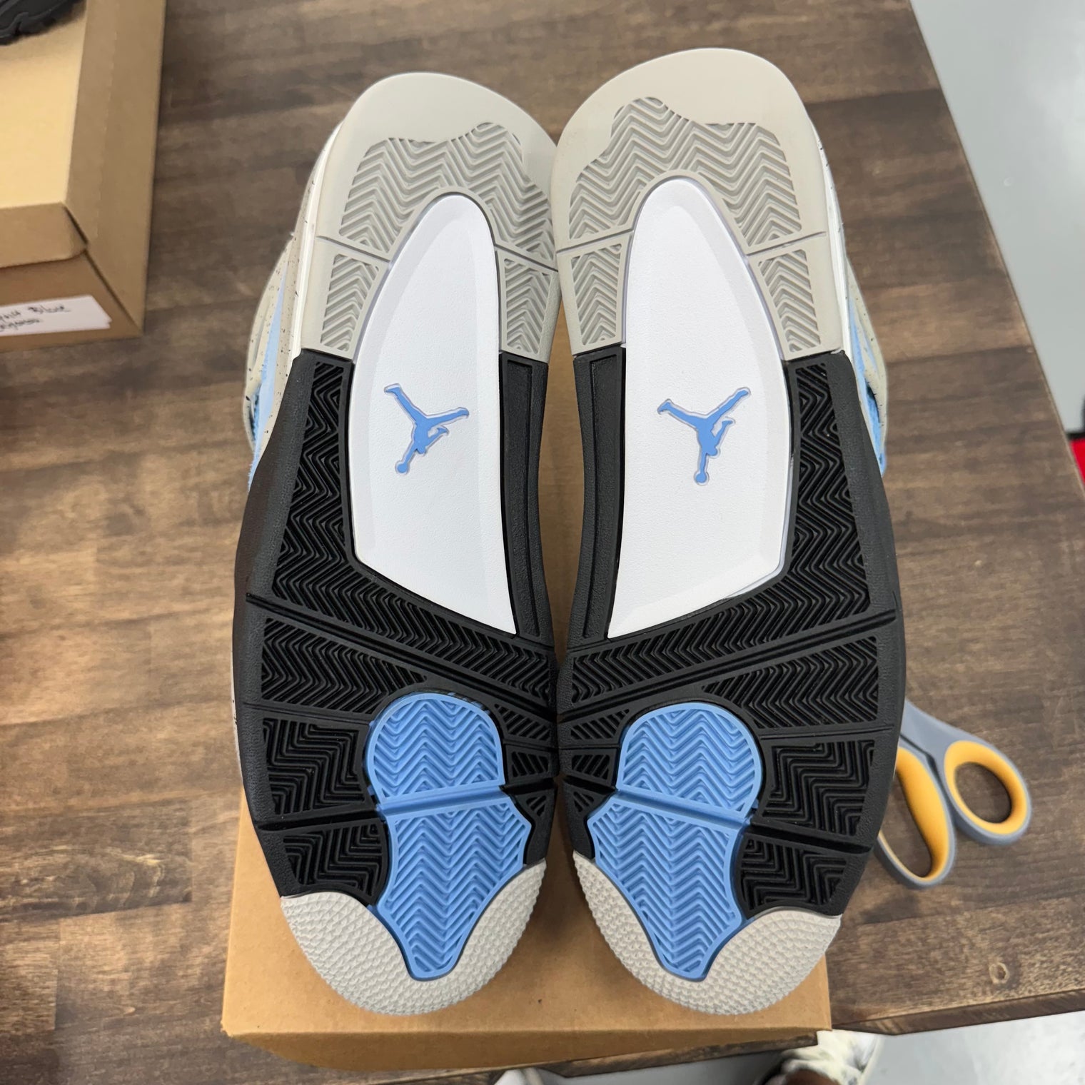 University Blue Jordan 4 Retro (USED, No Box)