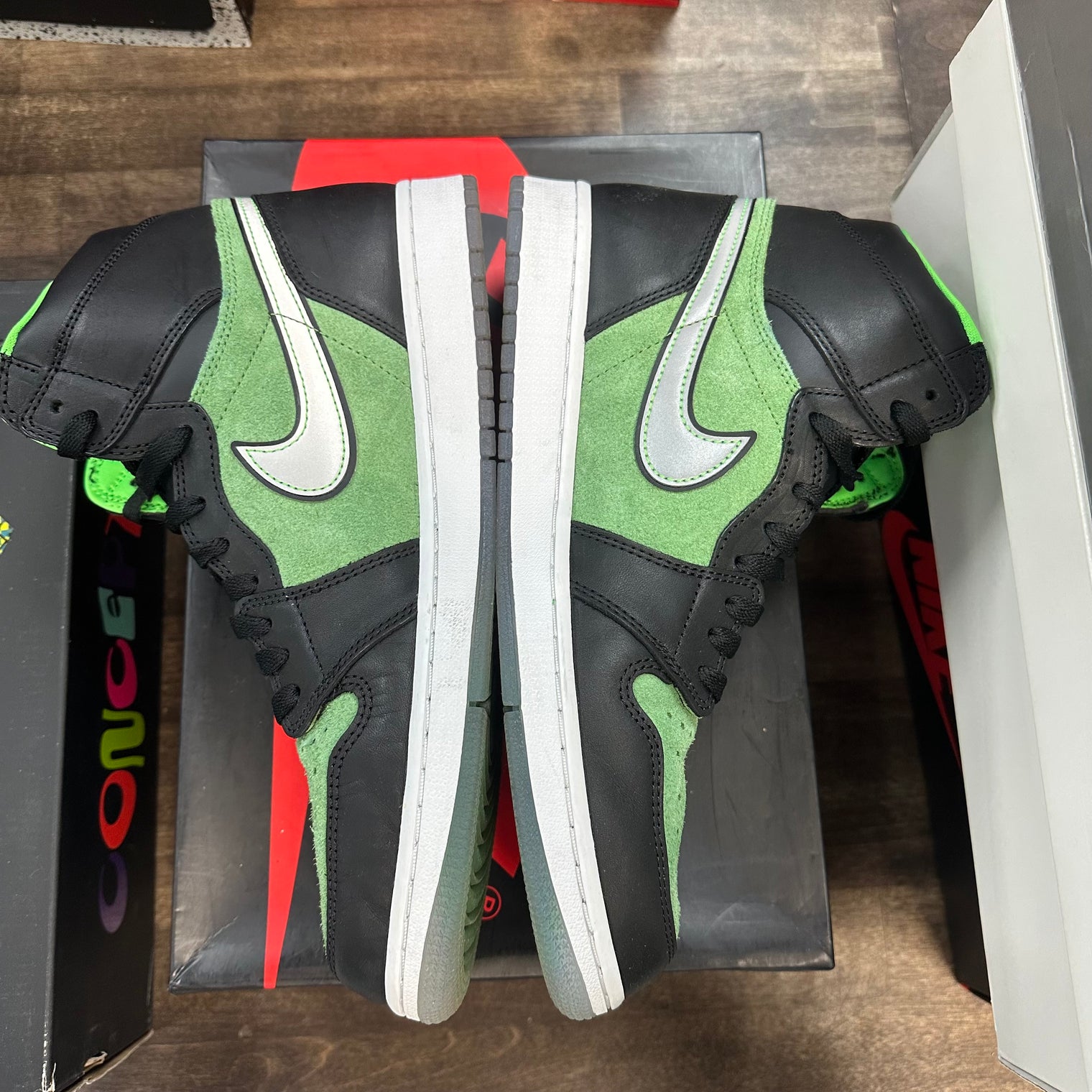 Zoom Zen Green Jordan 1 Retro High (USED)