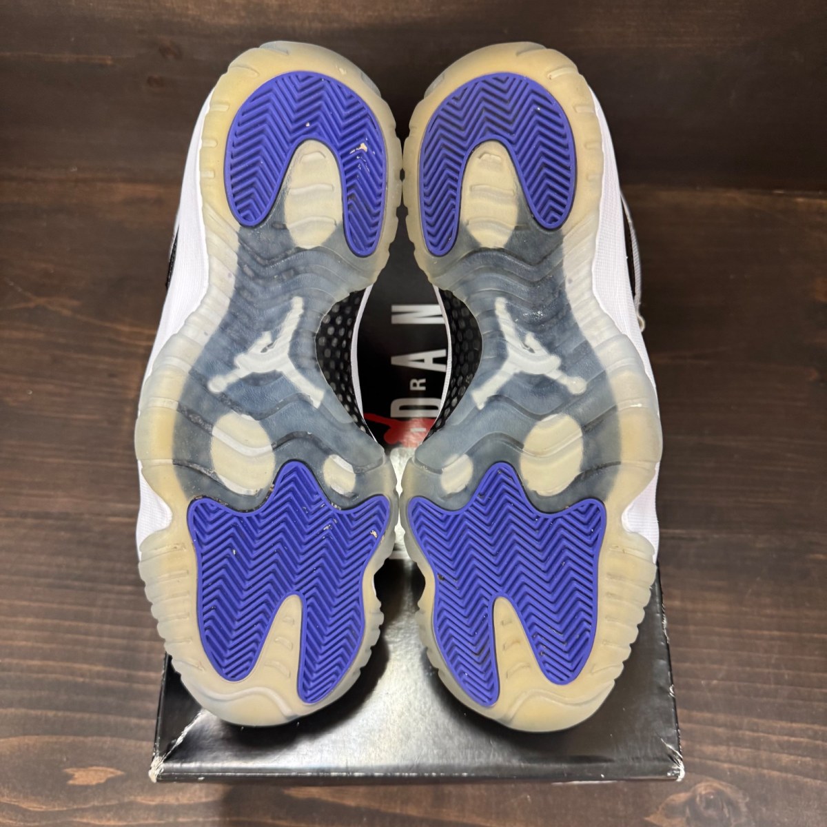 Jordan 11 Retro Concord (2018) - Image 6