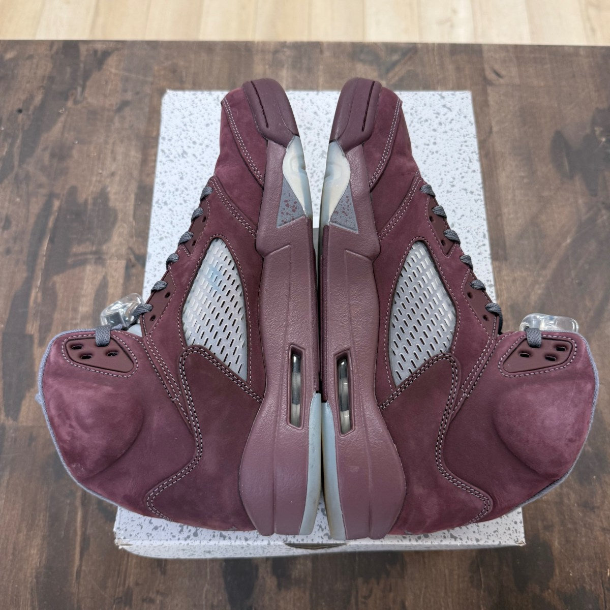 Jordan 5 Retro Burgundy (2023) - Image 4