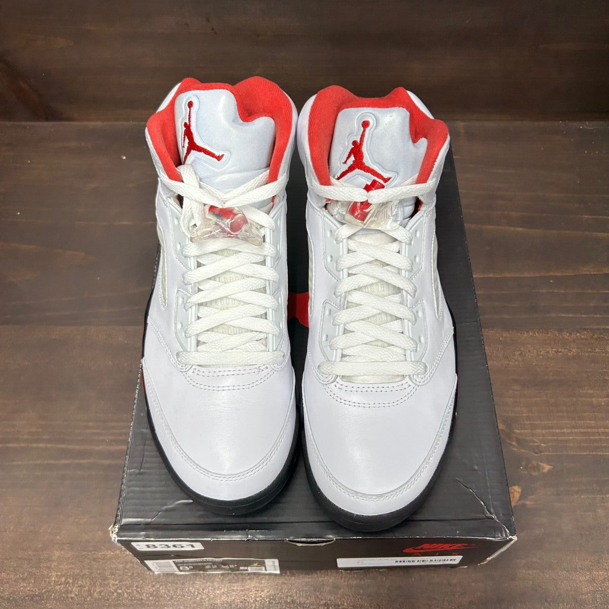 Jordan 5 Retro Fire Red Silver Tongue (2020) Size 8.5 (Pre-Owned) - Image 3
