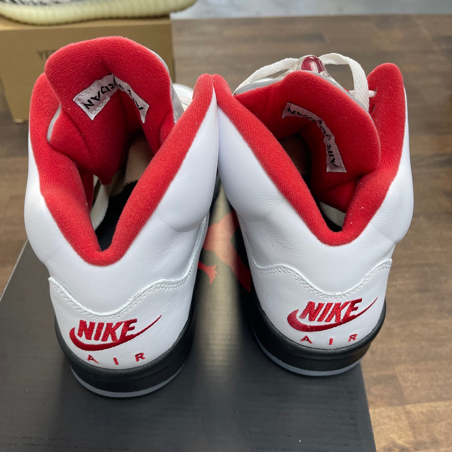 Fire Red Jordan 5 (2020) (USED)