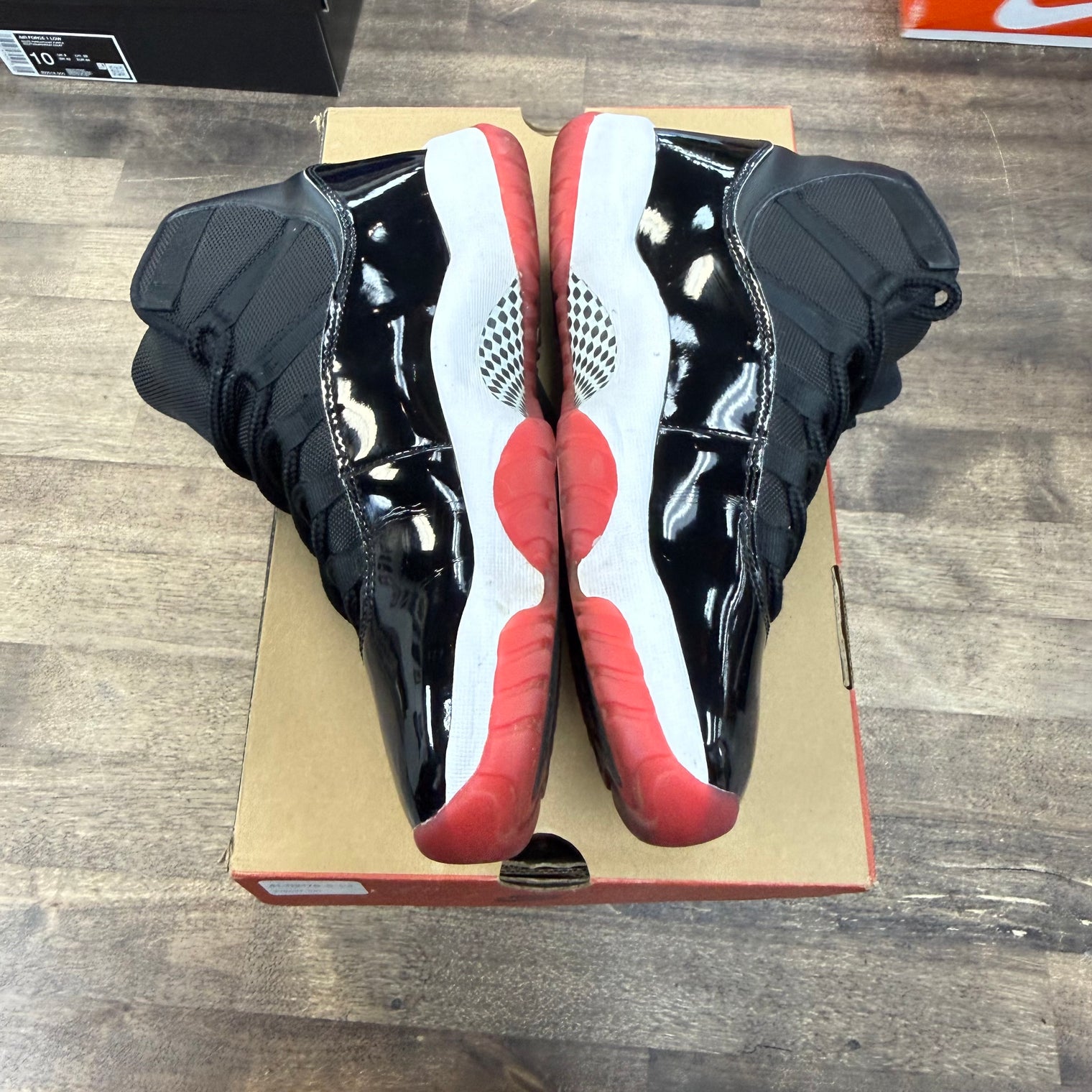 Jordan 11 Retro Playoffs Bred (2019) (Men's) (US 10) (USED)