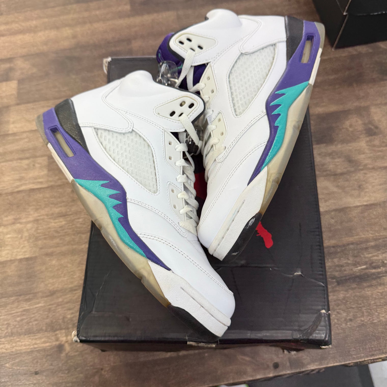 Grape Jordan 5 (2013) (USED, Replacement Box)