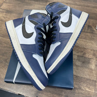 Midnight Navy Jordan 1 High (USED)