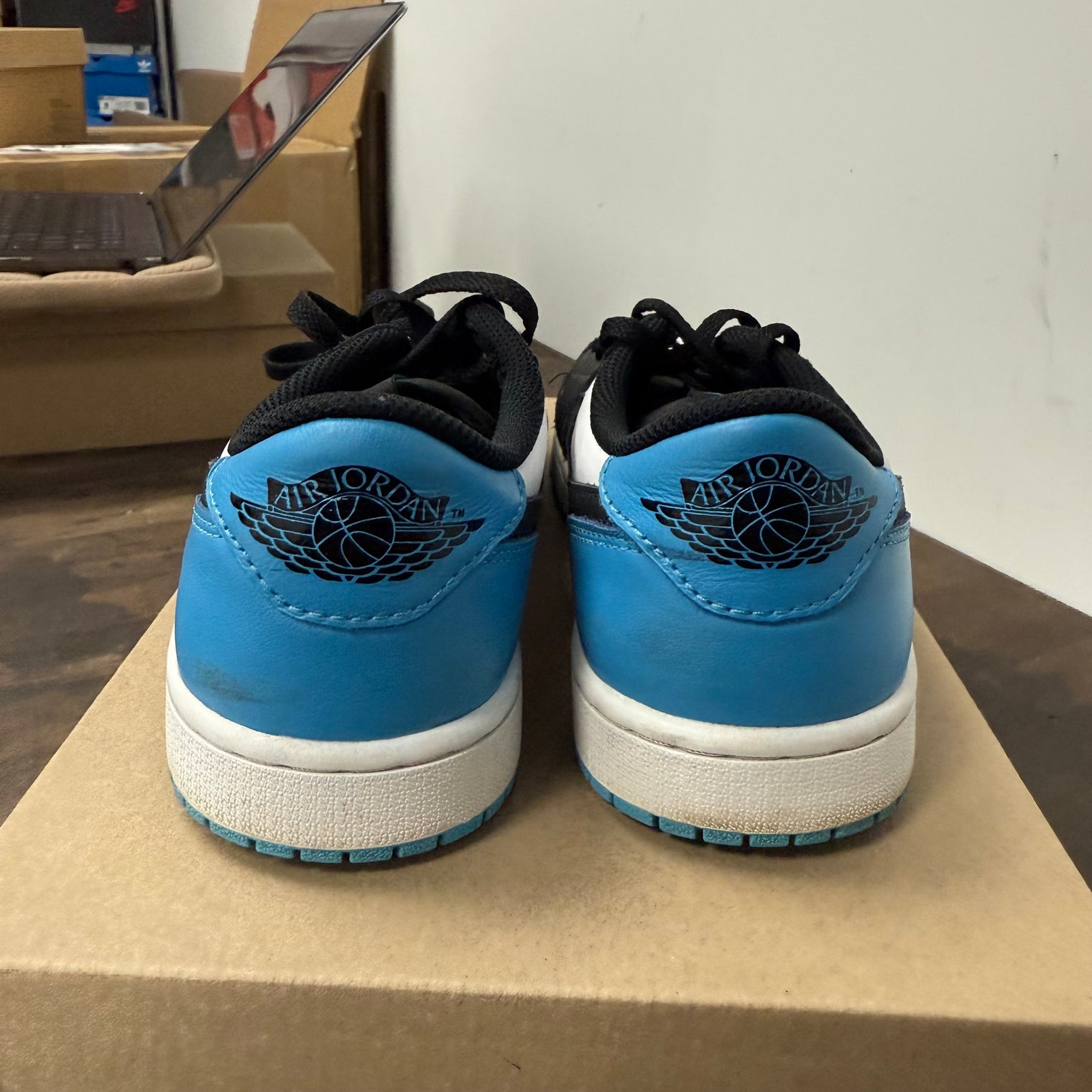 Powder Blue Jordan 1 Low OG (USED, No Box)
