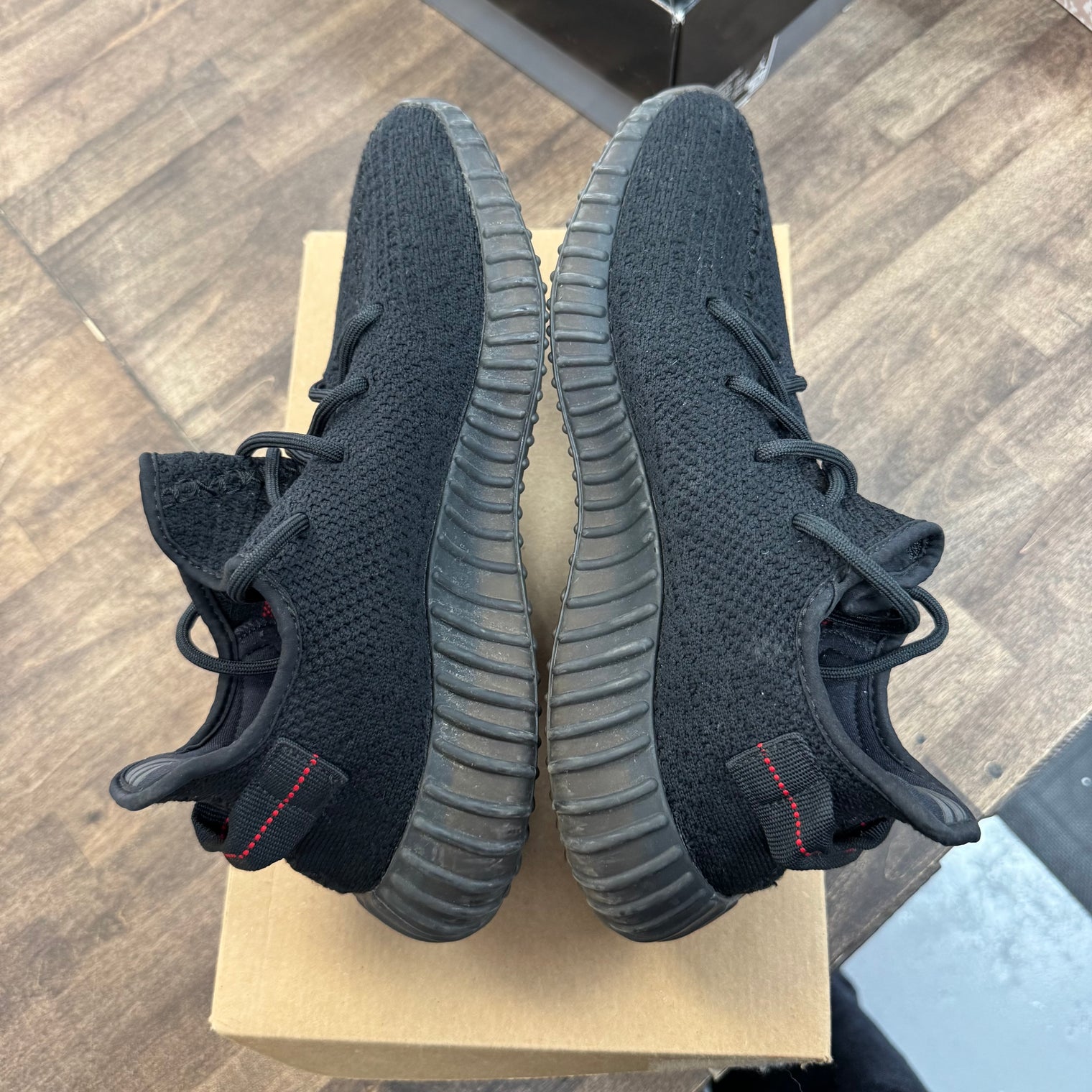 Bred Yeezy 350 (USED, No Box)