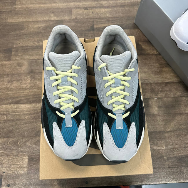 Wave Runner Yeezy 700 (USED)