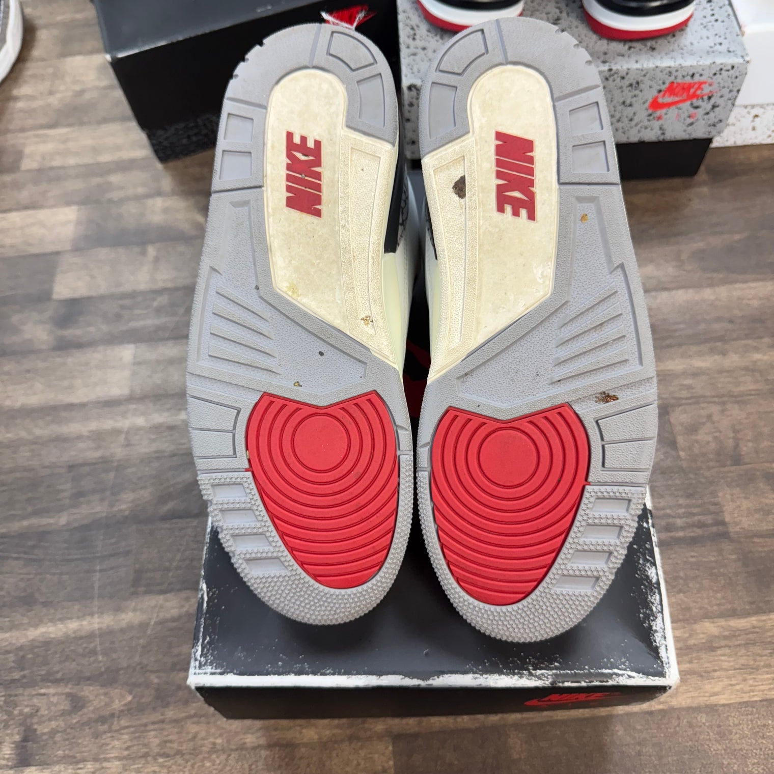 White Cement Jordan 3 Retro (USED)