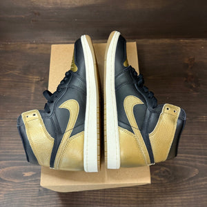 Jordan 1 Retro High OG Black Metallic Gold Size 8.5 (Pre-Owned) - Image 5