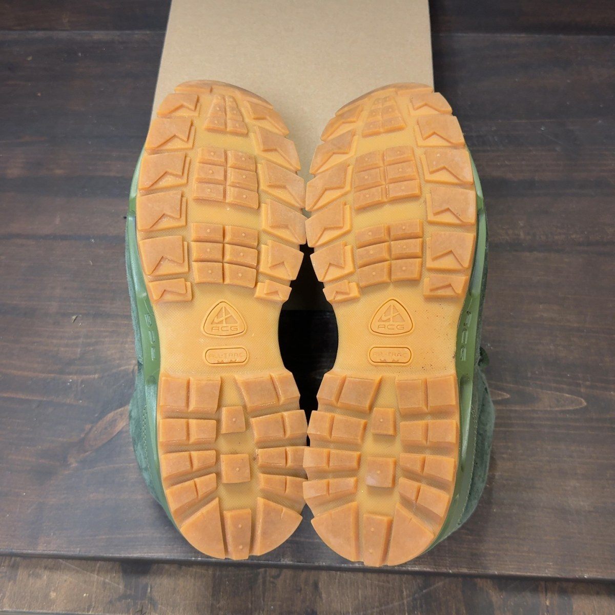 Nike Air Max Goadome 2013 Army Olive Suede Size 11 (Pre-Owned) - Image 7