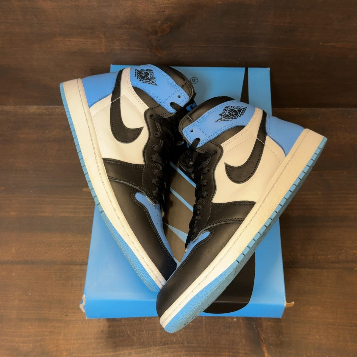 Jordan 1 Retro High OG UNC Toe - Image 2