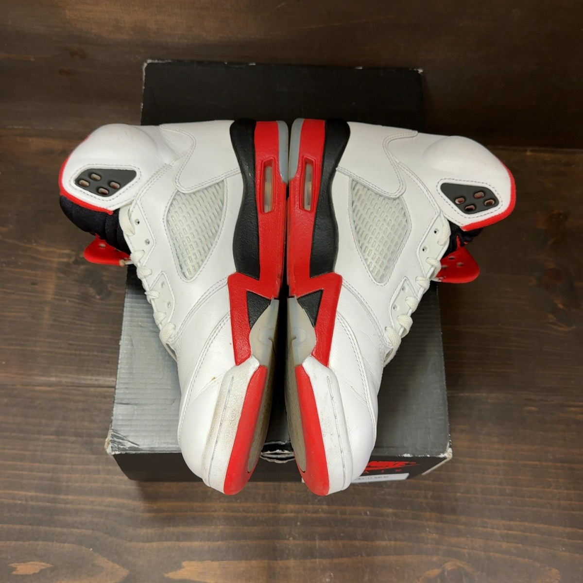 Jordan 5 Retro Fire Red Black Tongue (2025) - Image 4