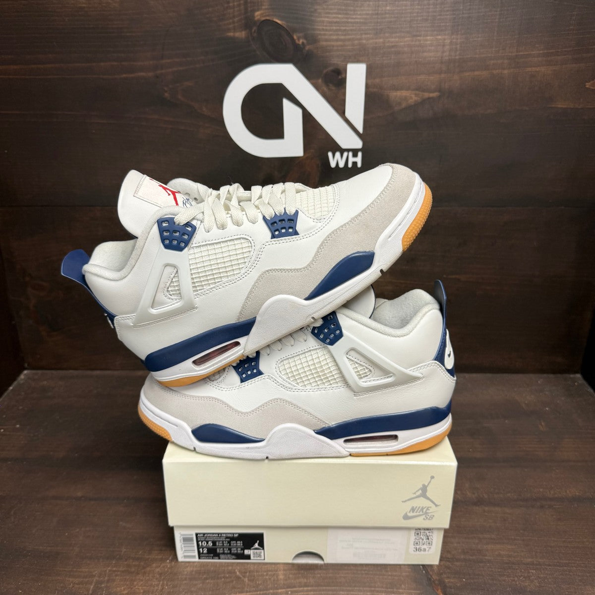 Jordan 4 Retro SB Navy - Image 1