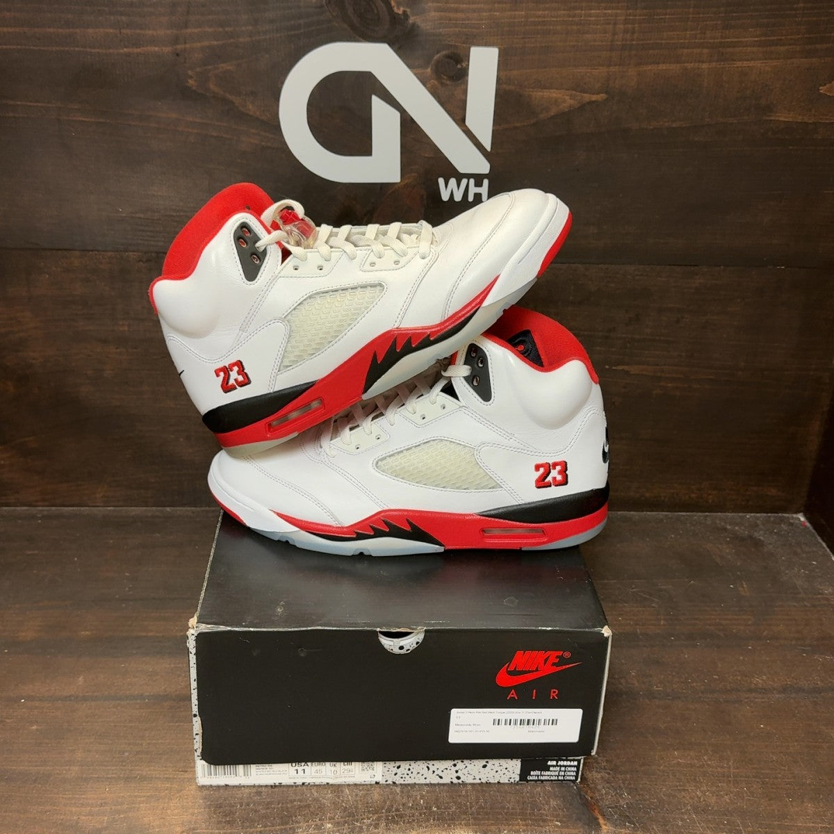 Jordan 5 Retro Fire Red Black Tongue (2025) - Image 1