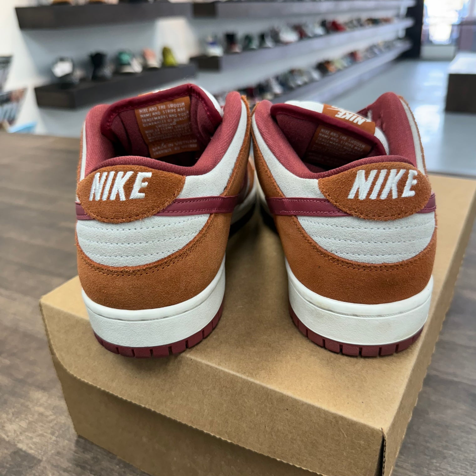 Dark Russet Cedar SB Dunk Low (USED, No Box)