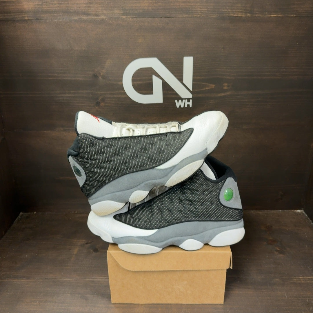 Jordan 13 Retro Black Flint Size 11 (Pre-Owned) - Image 1