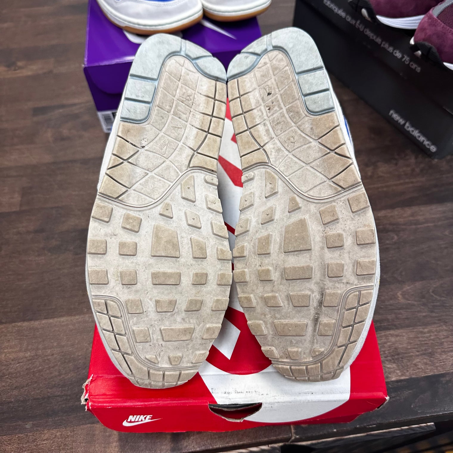 Dawn Nike Size? Air Max 1 (USED)