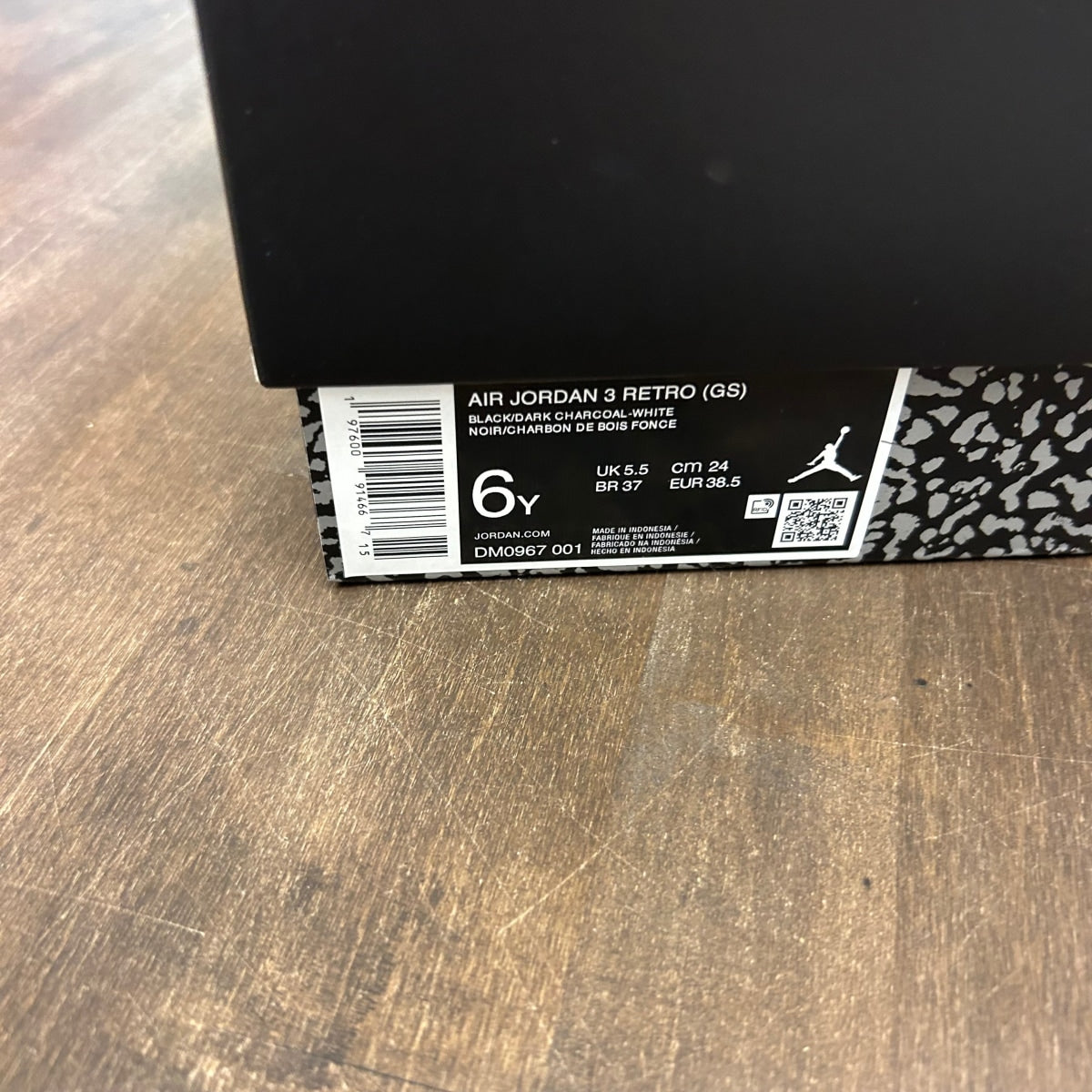 Jordan 3 Retro Black Cat (2025) (GS) - Image 6