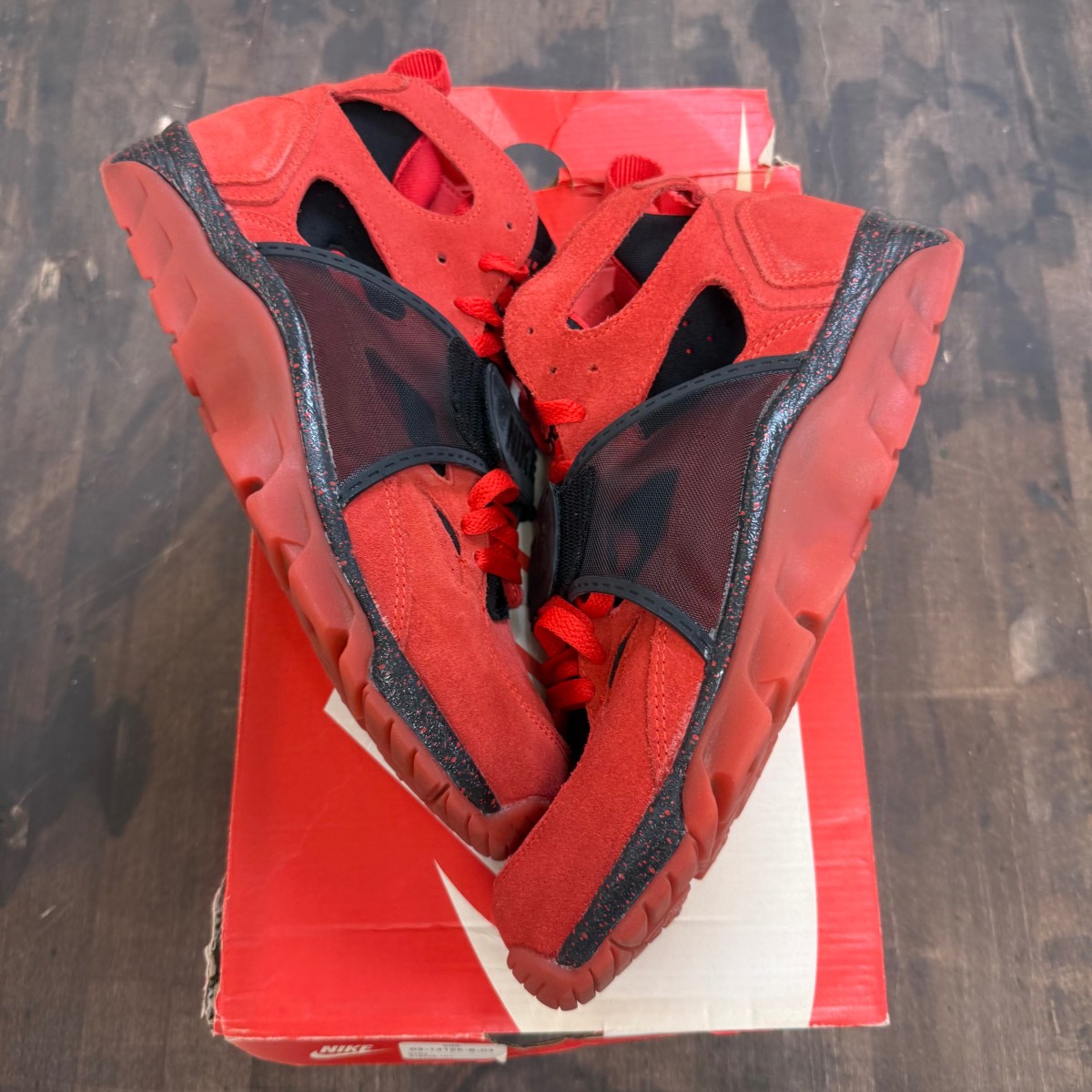 Nike Air Trainer Huarache Love Hate Size 10.5 (Pre-Owned) - Image 1