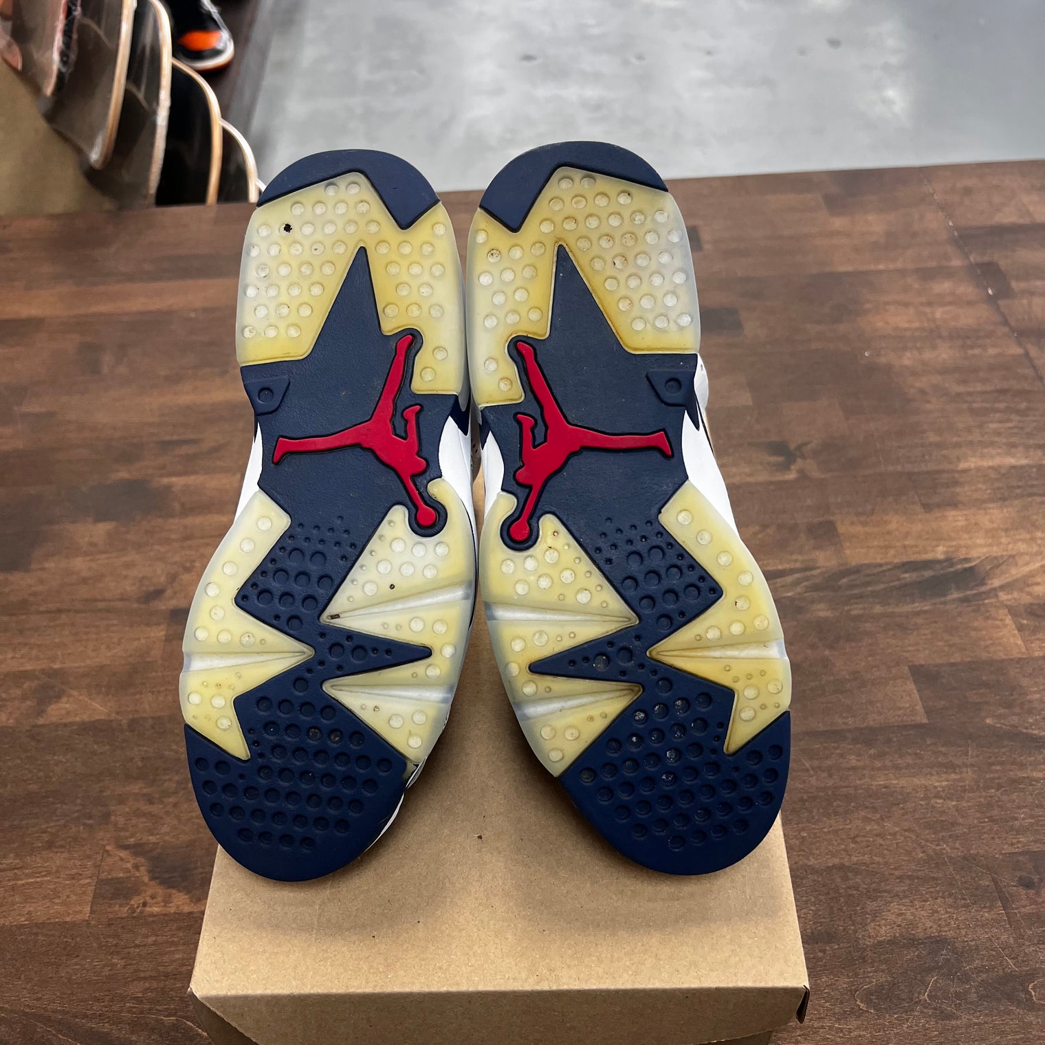 Olympic Jordan 6 (2024) (USED,No Box)