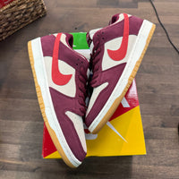 Skate like a Girl Nike SB Dunk Low (Lightly Worn)