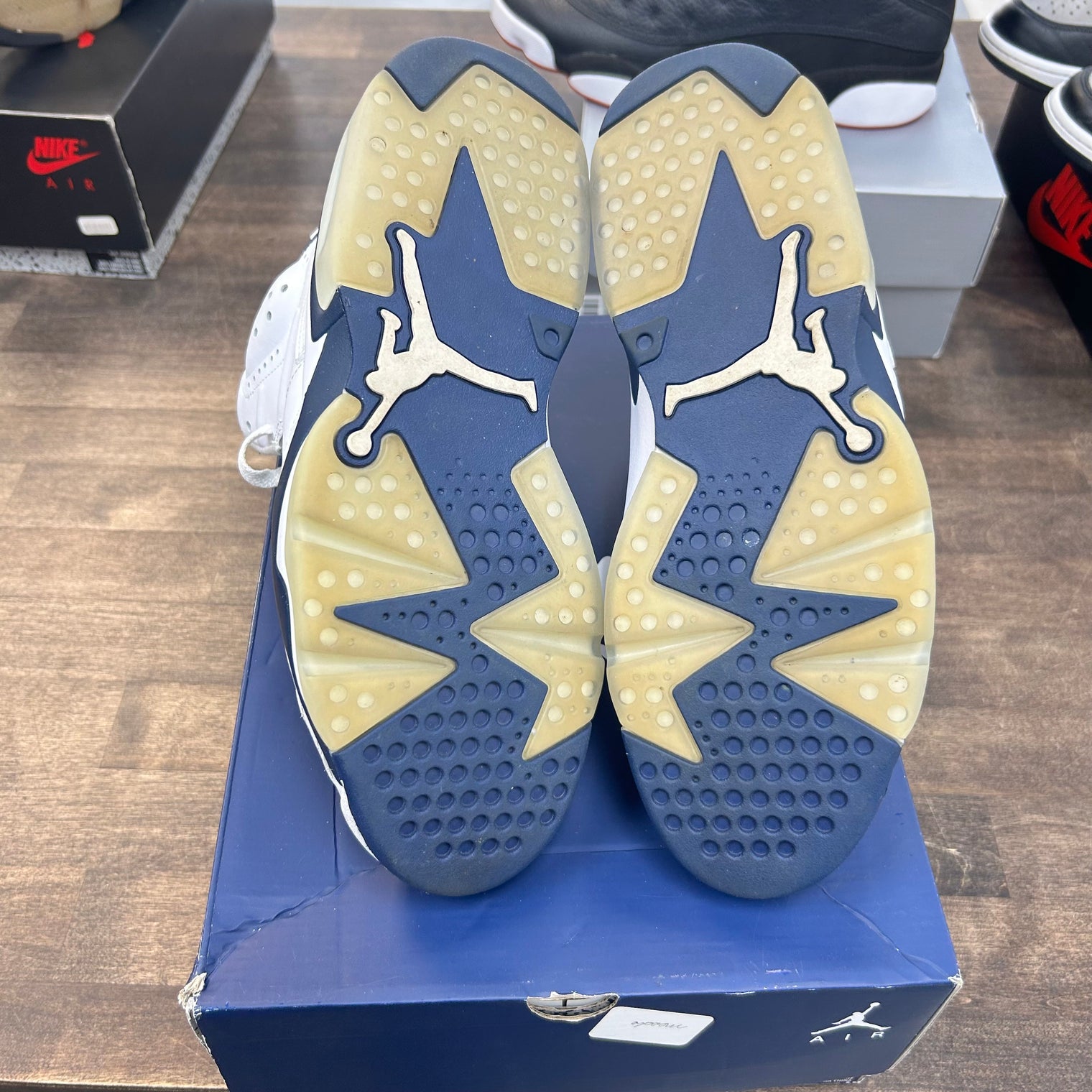 Midnight Navy Jordan 6 (USED)