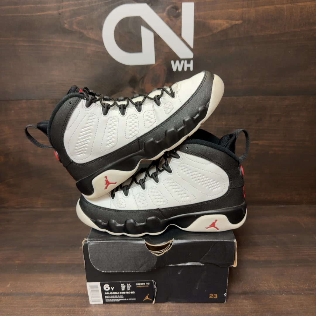 Jordan 9 Retro OG (2016) (GS) Size 6Y (Pre-Owned)