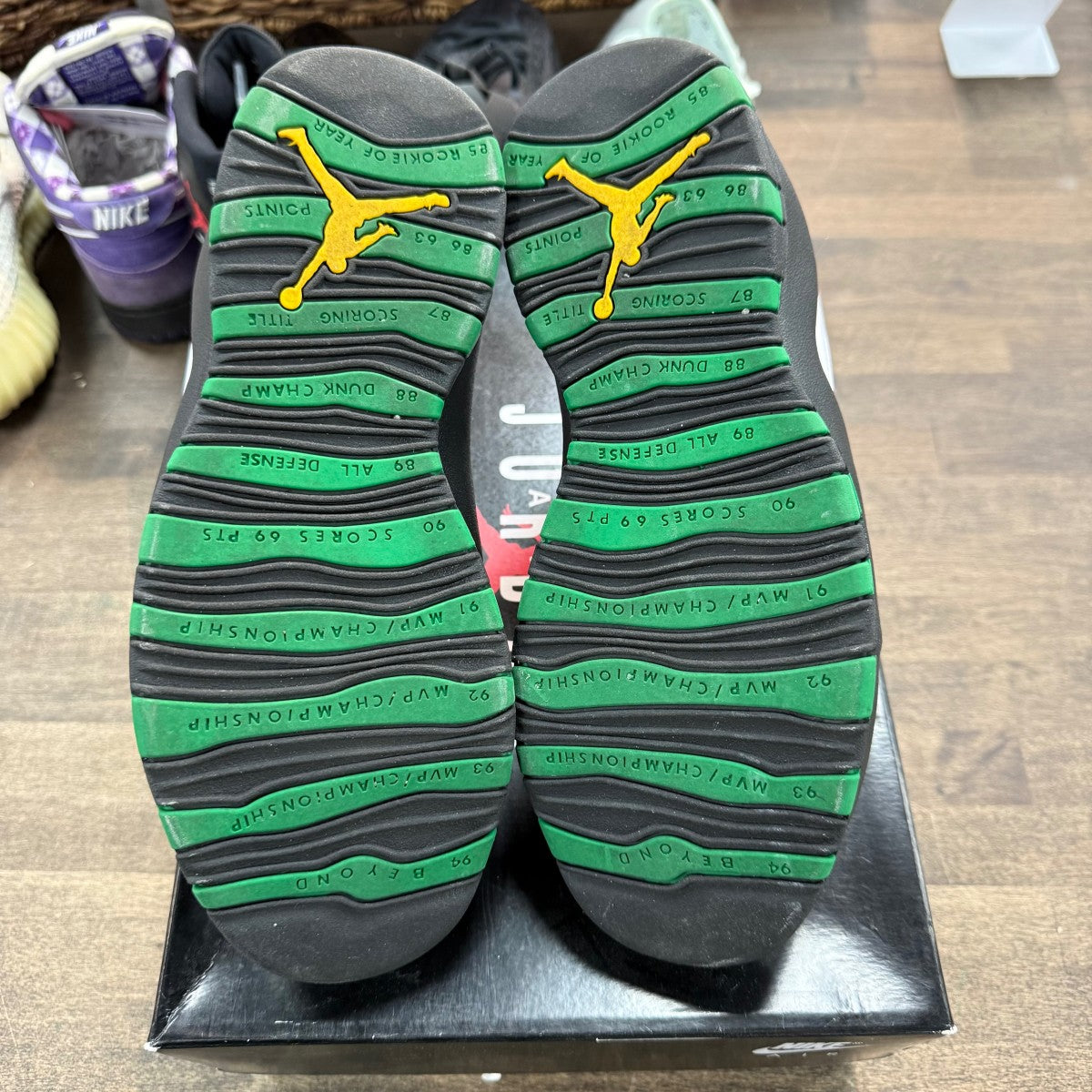 Jordan 10 Retro Seattle - Image 5