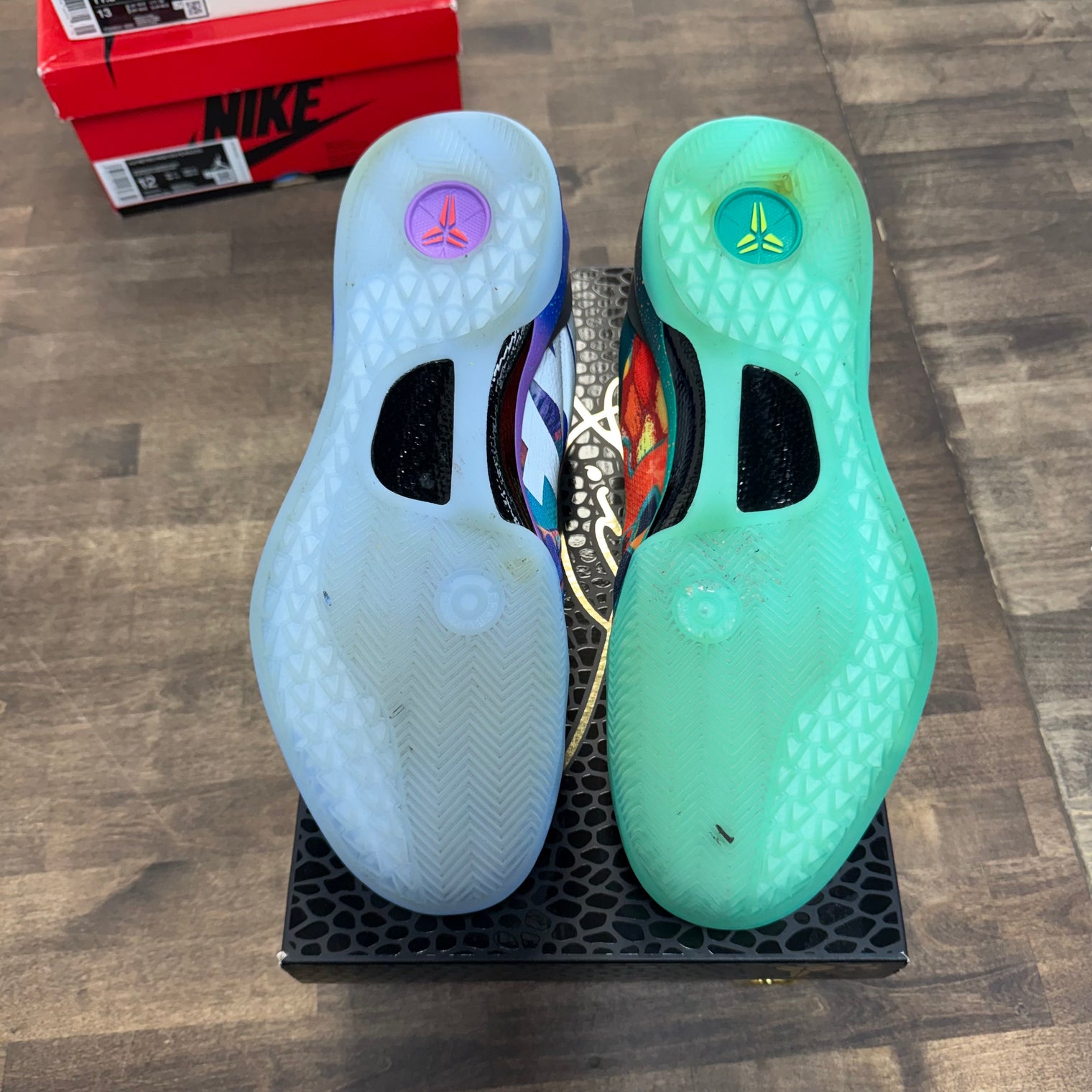 What The Nike Kobe 8 Protro (USED)