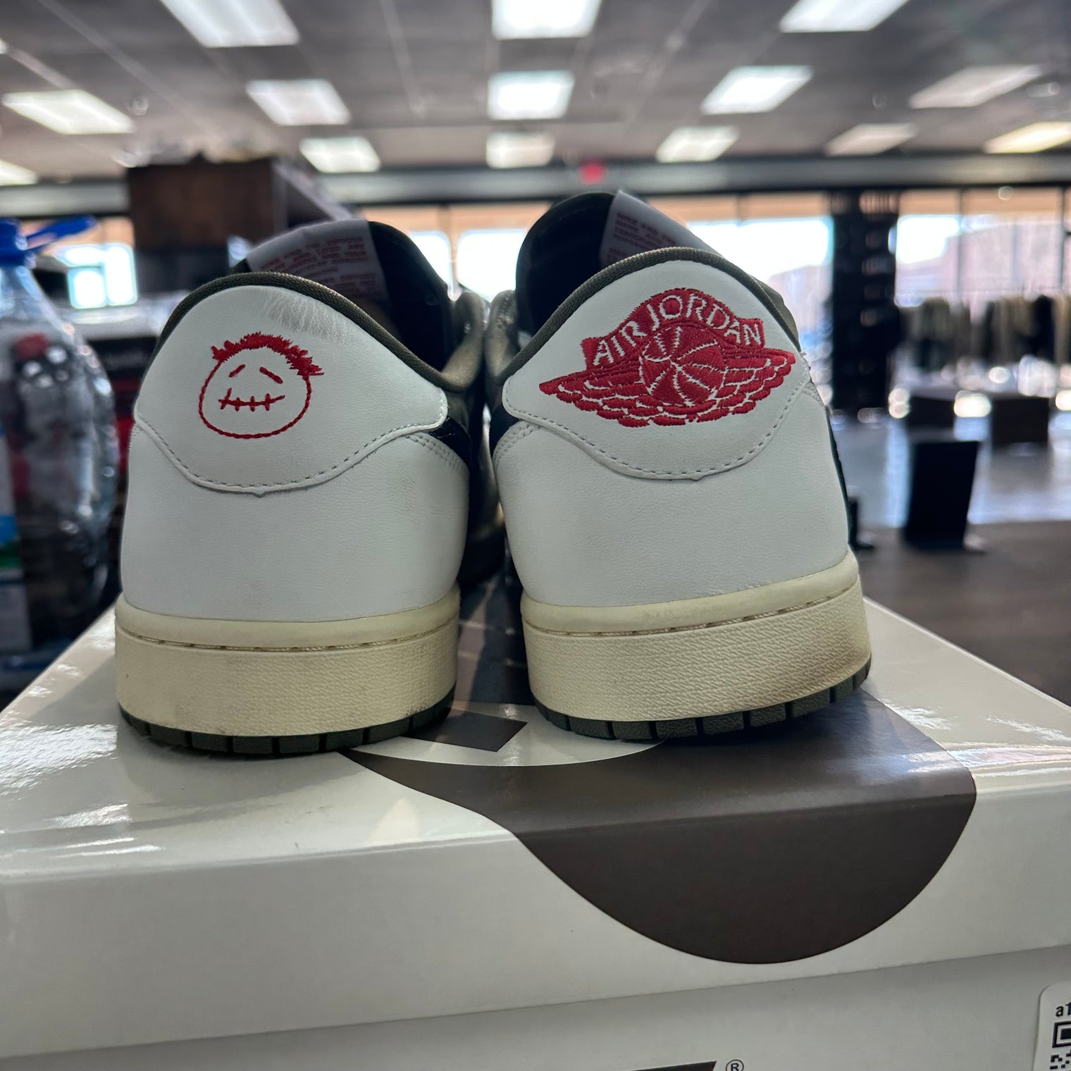 Jordan 1 Retro Low OG SP Travis Scott Medium Olive (US 14) (USED)