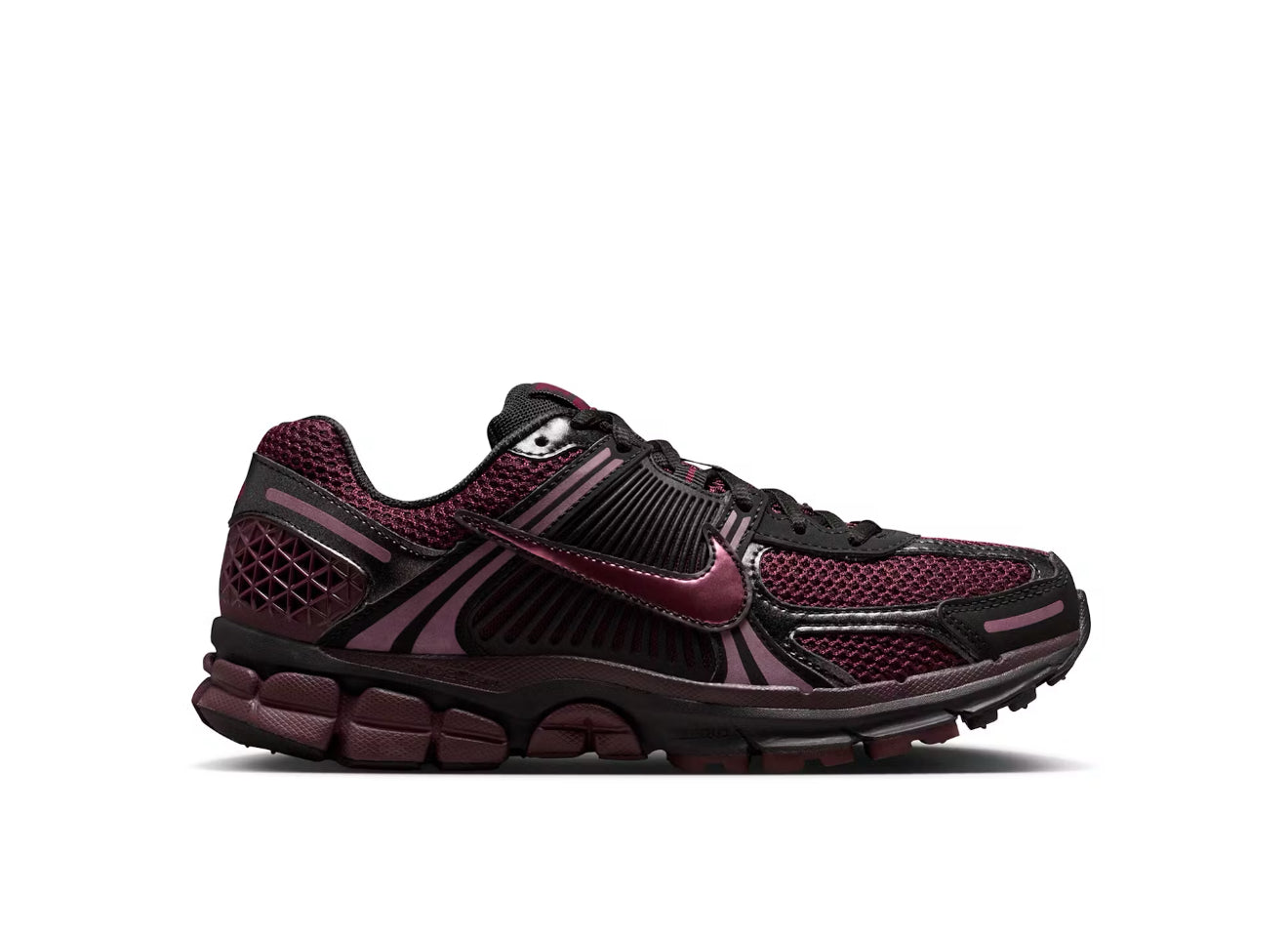 Black Burgundy Crush Nike Zoom Vomero 5 (W)