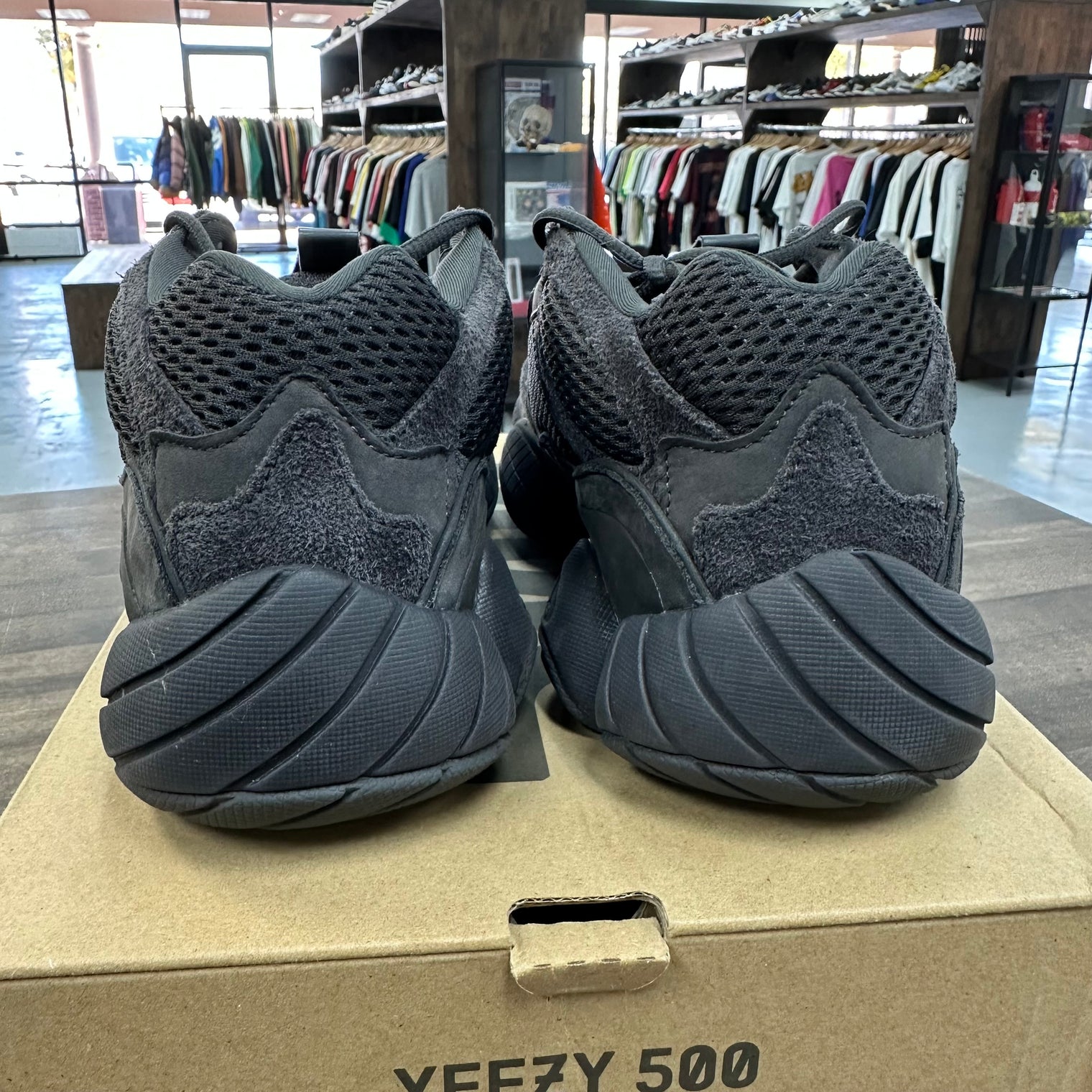 Utility Black Yeezy 500 (USED)