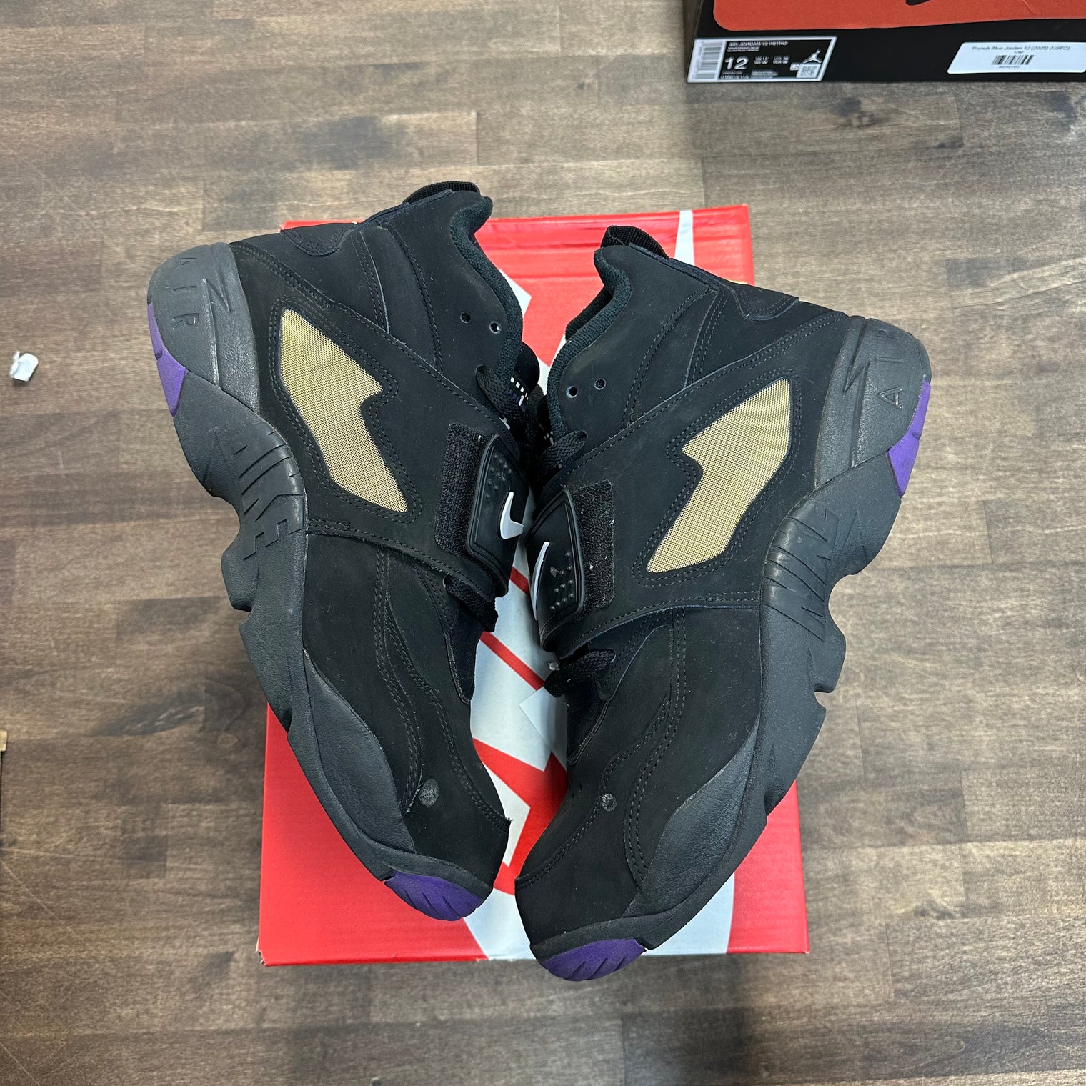 Ravens Air Diamond Turf (USED)