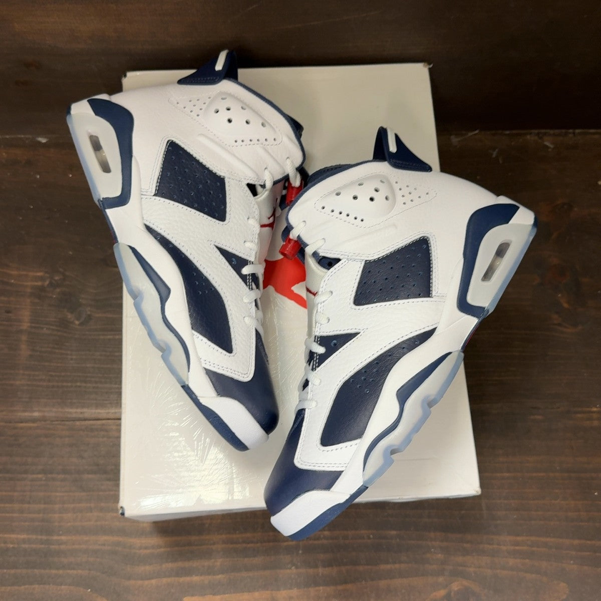 Jordan 6 Retro Olympic (2024) - Image 2