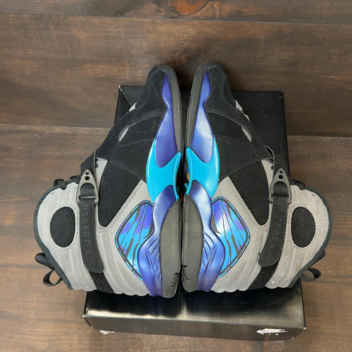 Jordan 8 Retro Aqua (2025) - Image 5