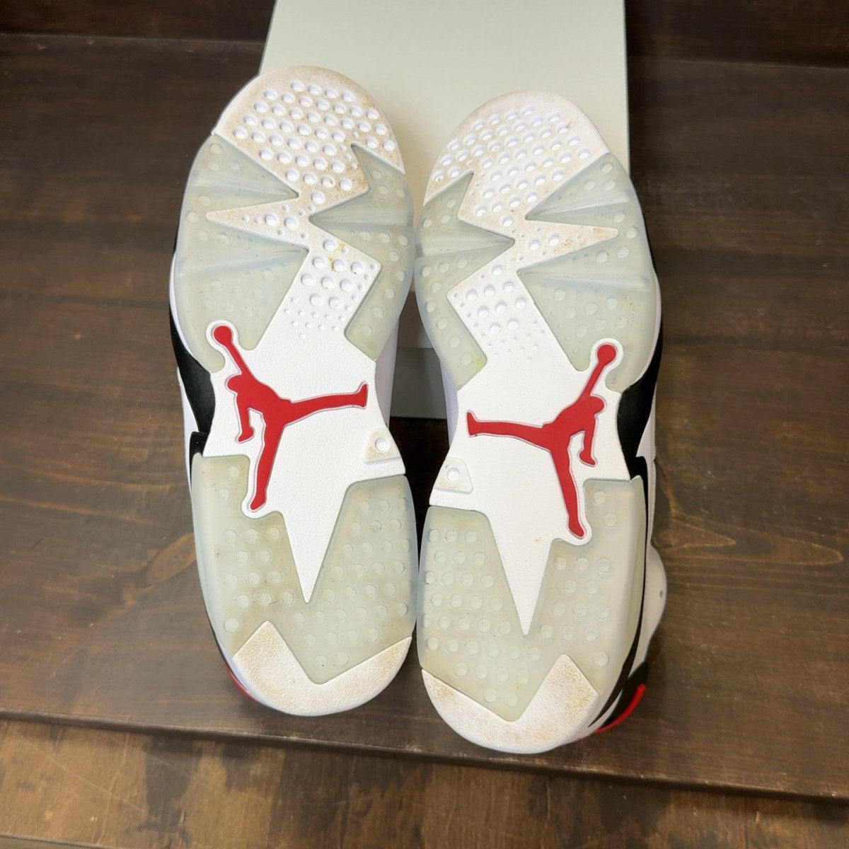 Jordan 6 Retro Carmine (2021) Size 12 (Pre-Owned) - Image 6