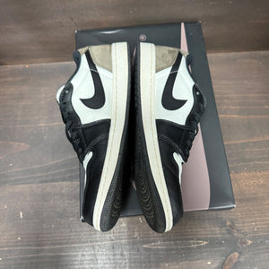 Jordan 1 Retro Low OG Mocha Size 10 (Pre-Owned) - side
