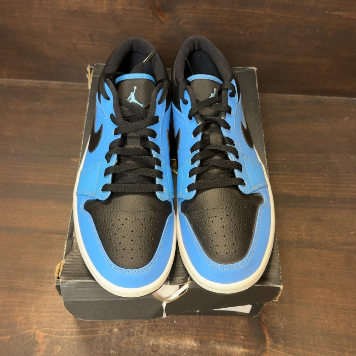 Jordan 1 Low University Blue Black - Image 3