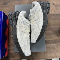 CDG Comme Des Garcons Homme White New Balance 1906R (USED)