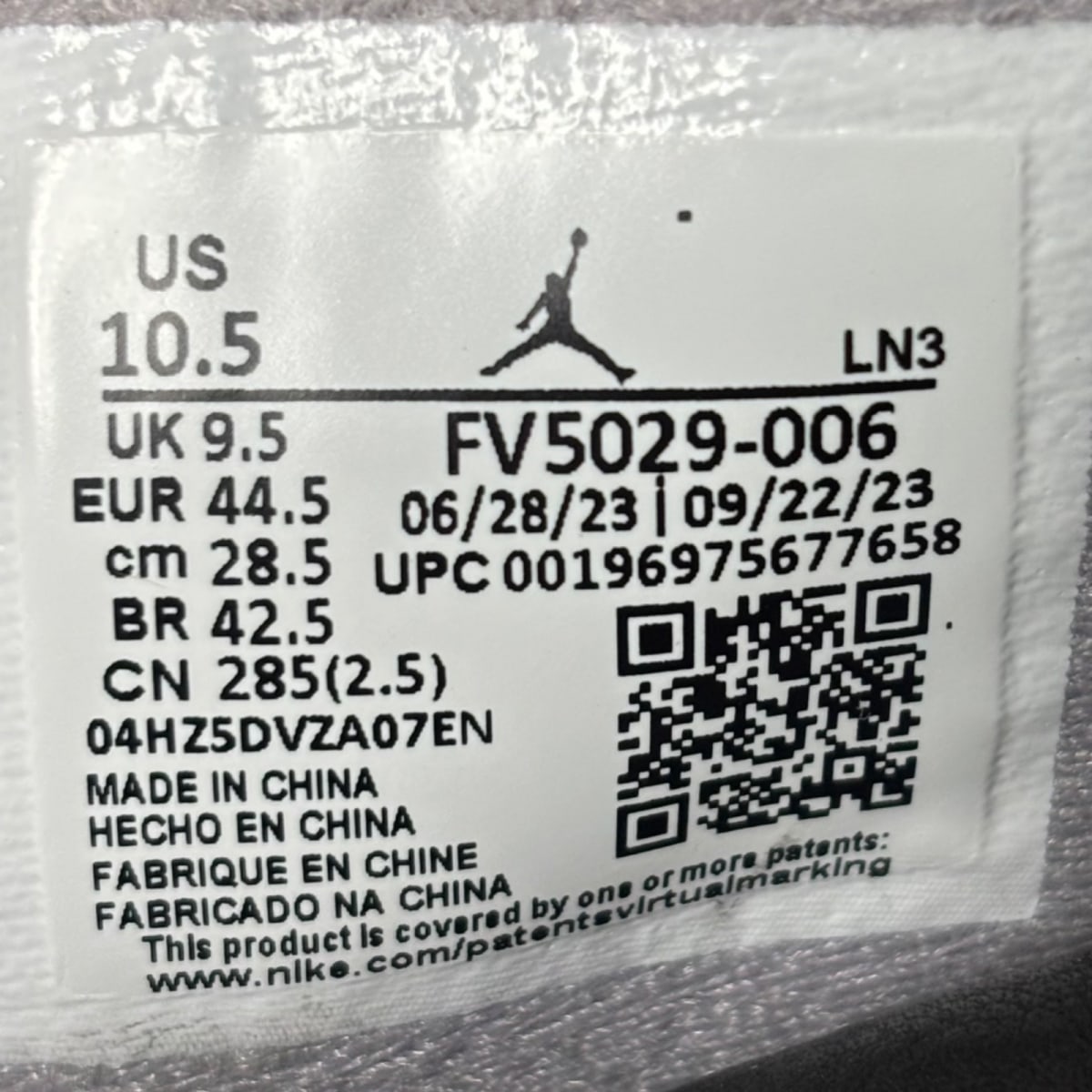 Jordan 4 Retro Bred Reimagined Size 10.5 (Pre-Owned) - Image 8