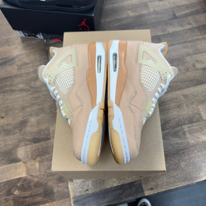 Jordan Shimmer Jordan 4 Retro (W) (USED, No Box) Size 6.5Y (Pre-Owned) - Image 3