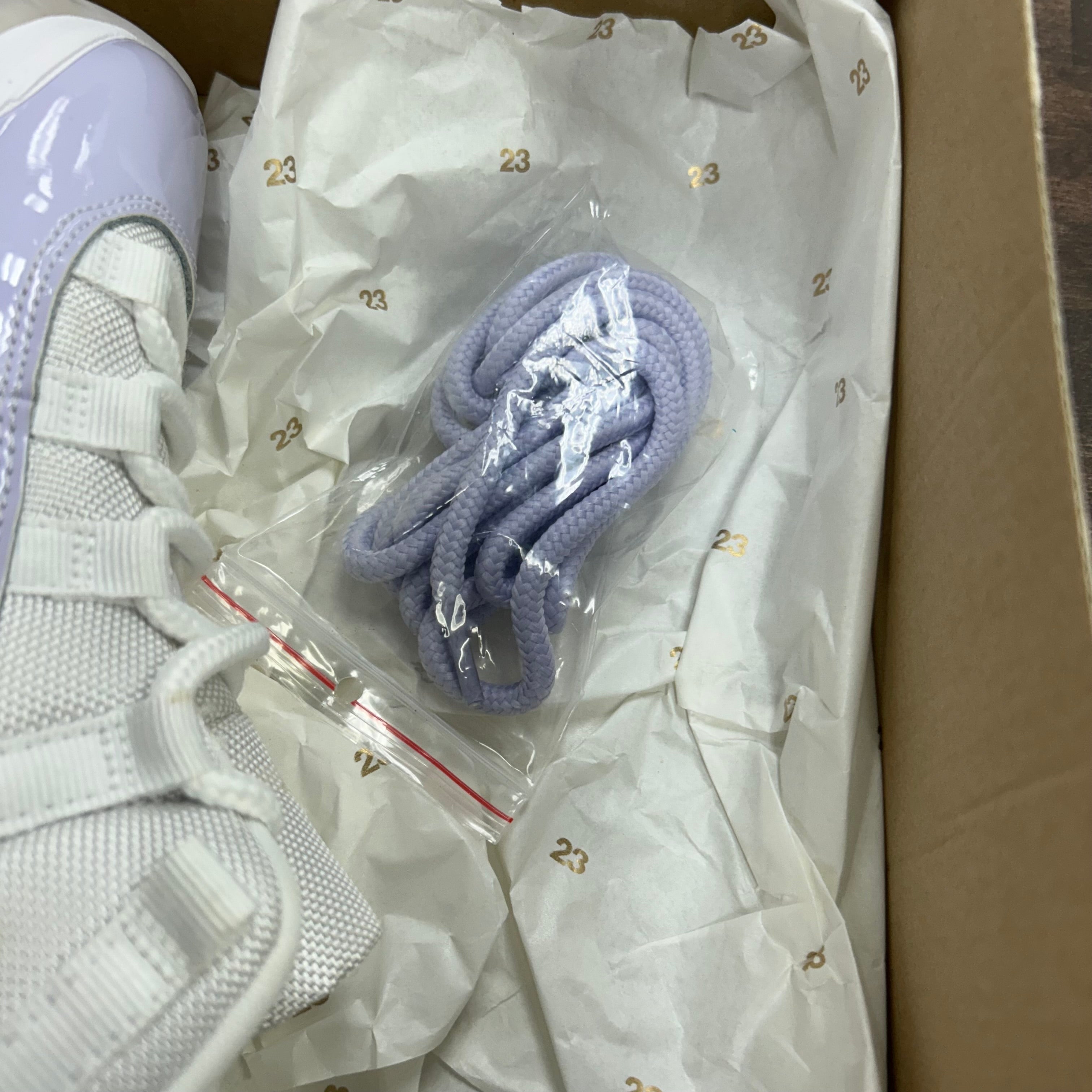Jordan Pure Violet Jordan 11 Retro (USED) Size 5.5Y (Pre-Owned) - Image 6