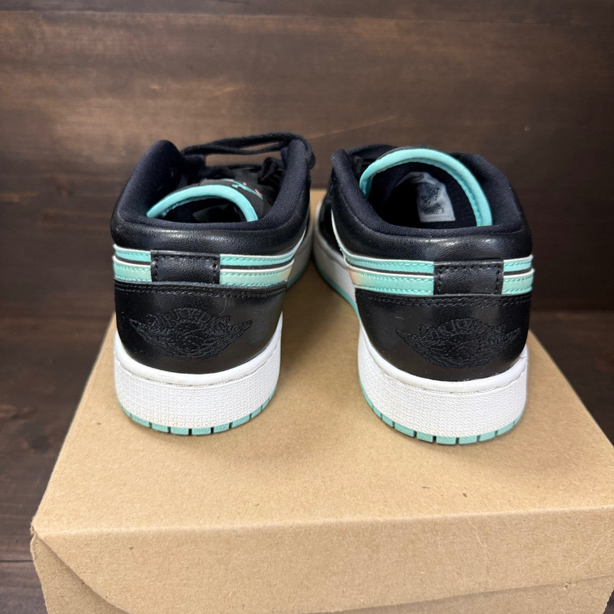 Jordan 1 Low SE Tropical Twist (GS) Size 5Y (Pre-Owned) - Image 4